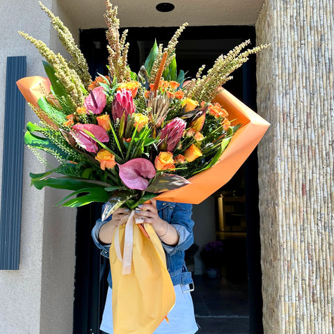 Giant Premium Tropical Bouquet