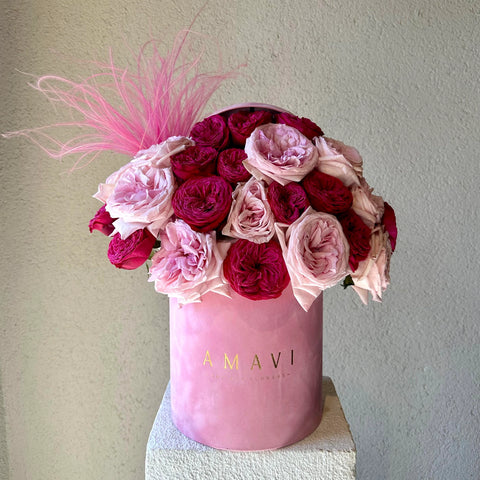 Pretty in Pink Roses in a Box