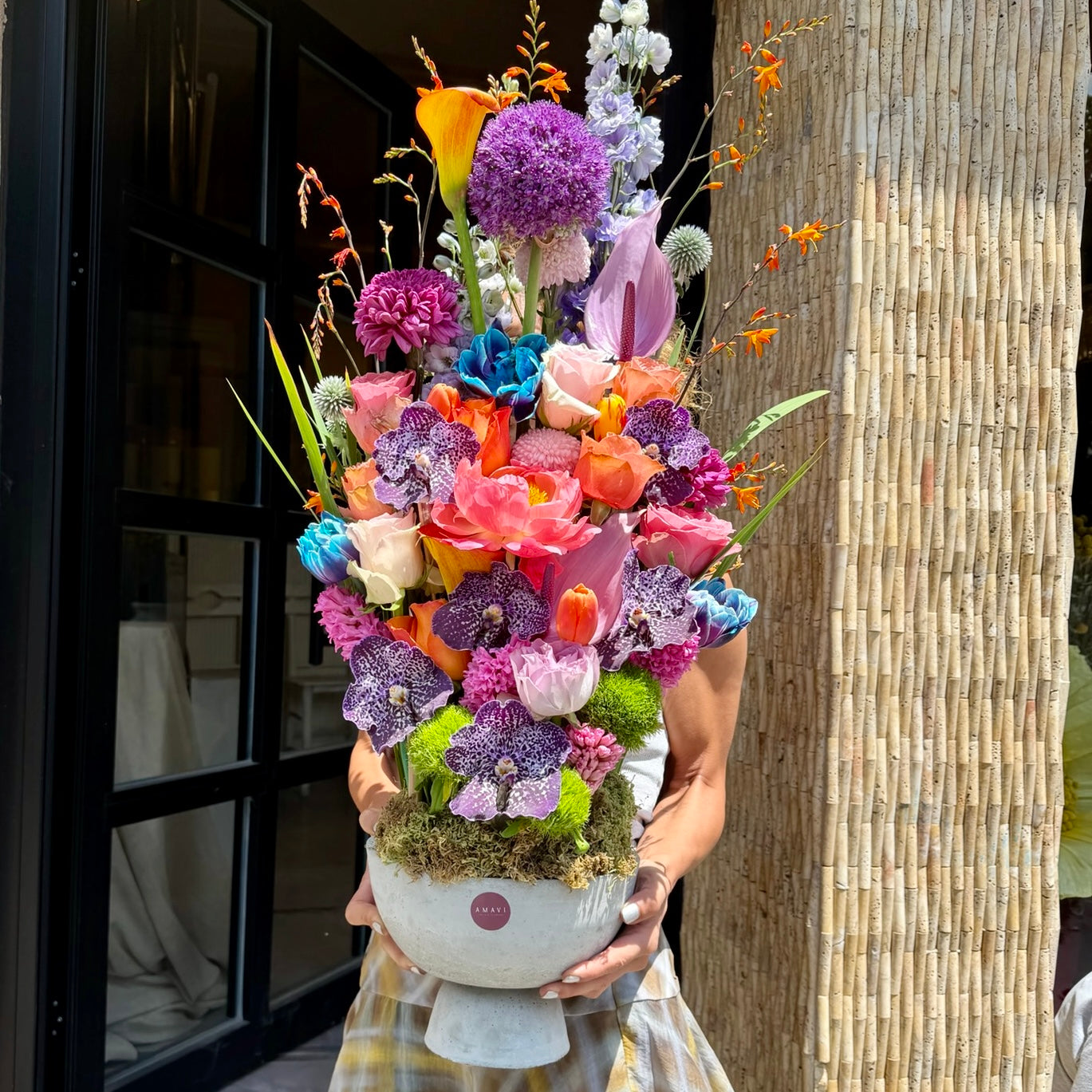 Flora Heaven Signature Vazo Aranjmanı – Amavi Flowers