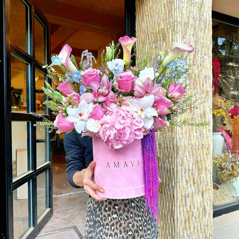 Pink Rosy Muse Kutuda Aranjman