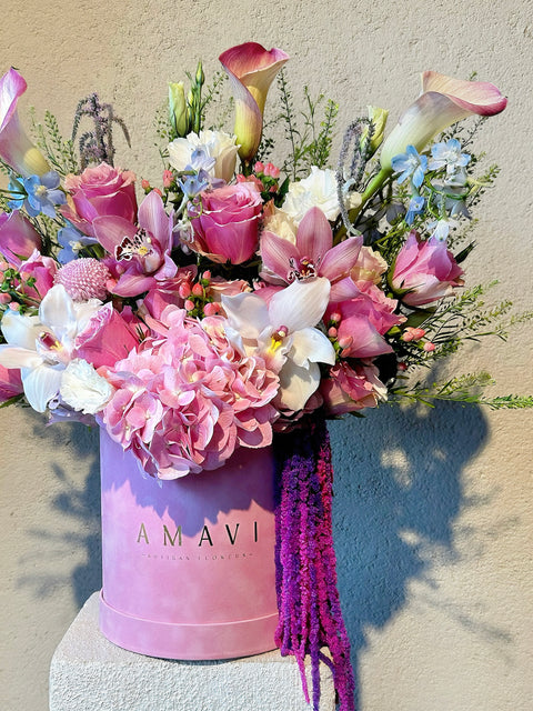 Pink Rosy Muse Kutuda Aranjman