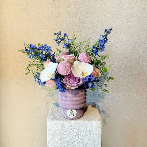 Midi Lilac Vase Arrangement