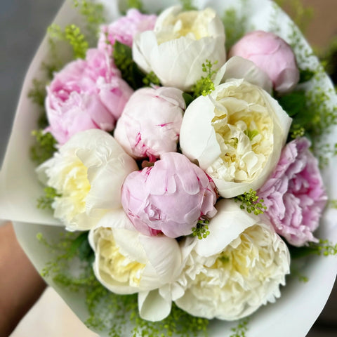 Peony Moonlight Dance 11'li Şakayık Buketi