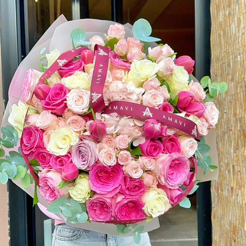 Rose Glow Premium Pembe Gül ve Lale Buketi