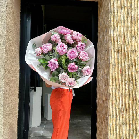 Linda 15 'li Pembe Şakayık Buketi