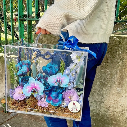 Velvet Azure Bloom Bag Galaxy Tulips in Plexiglass Bag