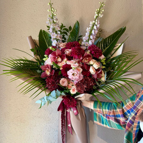 Velvet Bordeaux Premium Buket