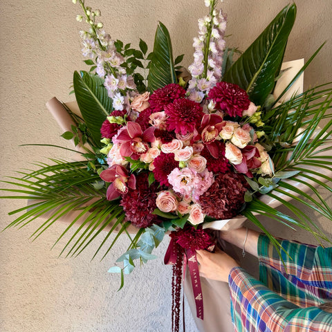 Velvet Bordeaux Premium Buket