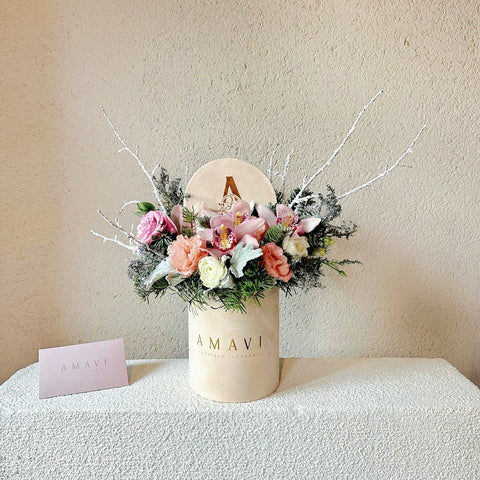 Winter Blush Premium Mini Kutuda Aranjman