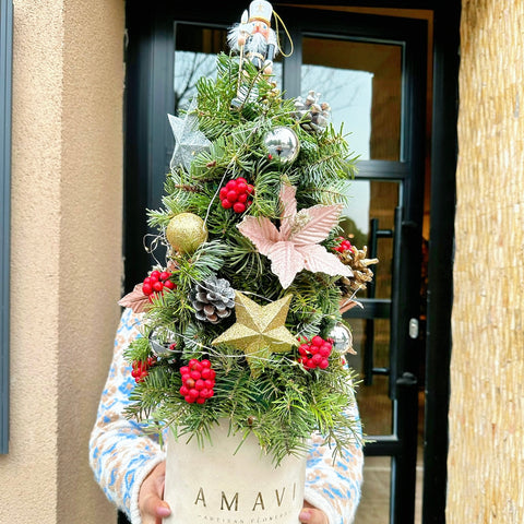 Golden Nutcracker Mini Çam Ağacı