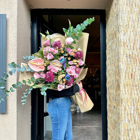 Anthurium Affair Premium Buket