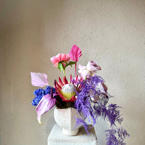 Violet Poetry Vazoda Sanatsal Aranjman