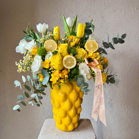 Lemon Bliss Vazoda Signature Aranjman