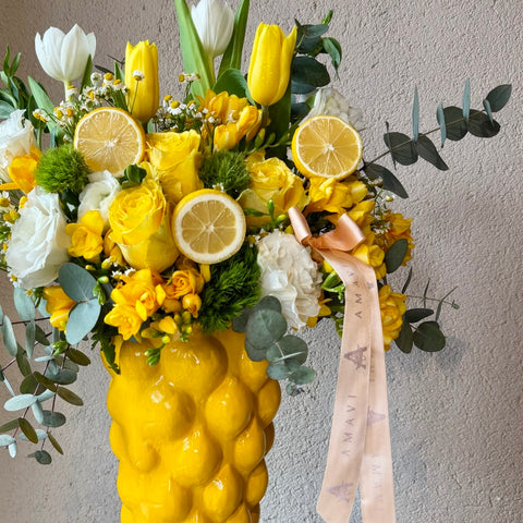 Lemon Bliss Vazoda Signature Aranjman