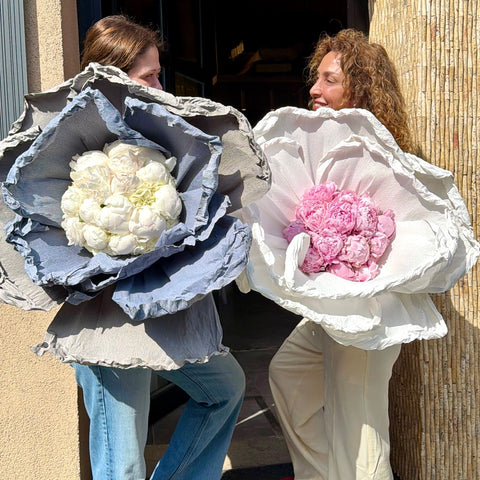 Moonlight Peony Couture Özel Şakayık Buketi