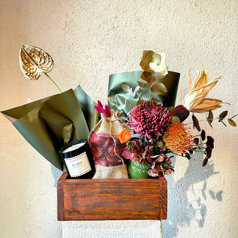 Chestnut Glow  Mumlu Kişiye Özel Aranjman