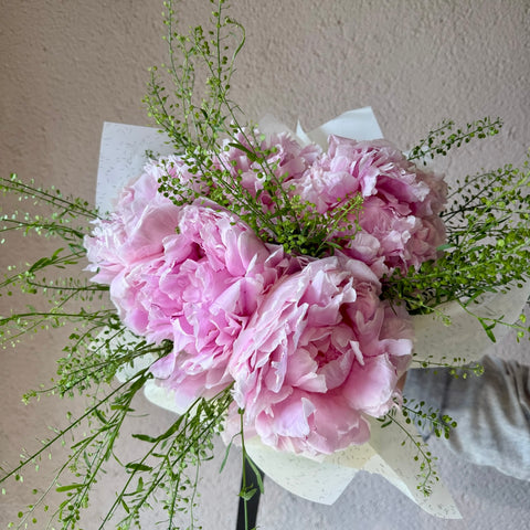 Blush Peony Mini Buket