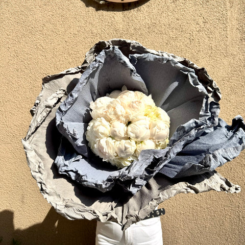 Moonlight Peony Couture Özel Şakayık Buketi