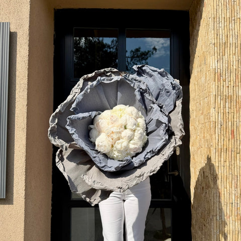 Moonlight Peony Couture Özel Şakayık Buketi