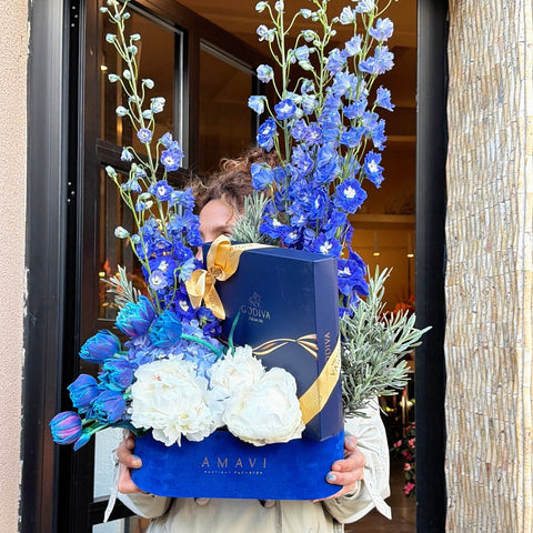 Midnight Blue Godiva Çikolatalı Hediye Kutusu