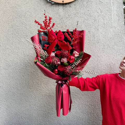 Rouge Frosted Bloom Kış Buketi