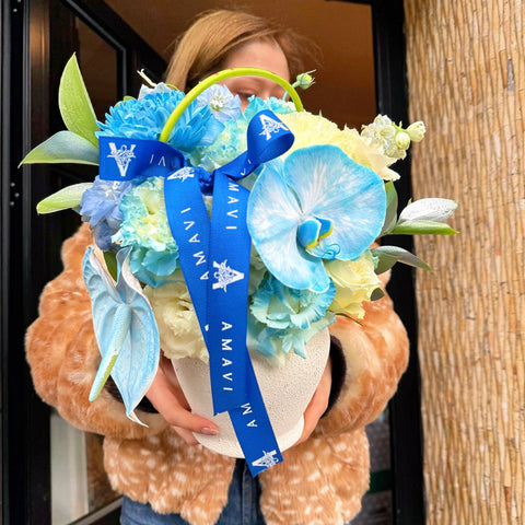 Soft Blue Reverie Seramik Vazoda Aranjman