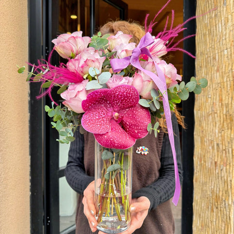 Velvet Rosé Cam Vazo Aranjmanı