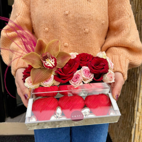 Red Élégance Pleksi Kutuda Çikolata