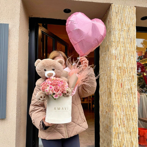 Amavi’s Rosé & Teddy Balonlu Aranjman