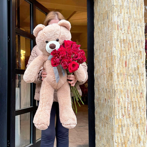 Amavi Grand Teddy Romance