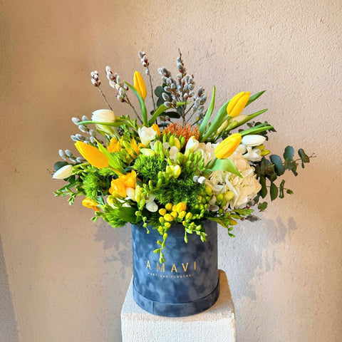 Golden Freesia Garden Kutu Aranjman