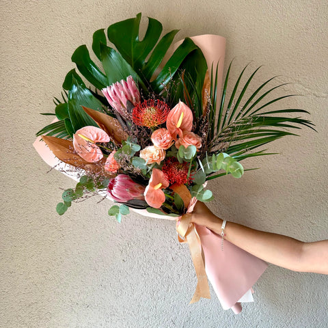 Petite Protea Premium Bouquet