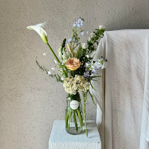 Stylish &amp; Simple Vase Arrangement 