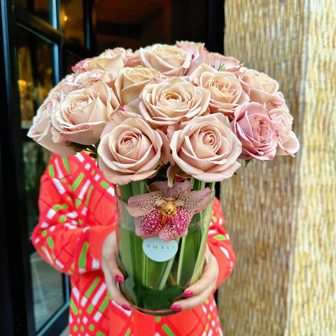 Sophisticated Rose Harmony 25 Cappuccino Roses in Vase